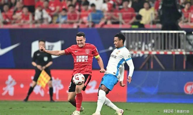 开云体育中国官网-包含鲁能主场大胜，豪取四连胜明显状态火爆的词条