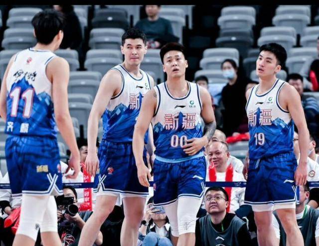 开云体育官网入口-新疆队遭遇困扰，全力备战，积极应对的简单介绍