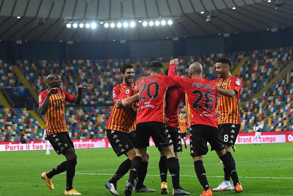 开运体育网站-乌迪内斯主场失利，陷入保级漩涡