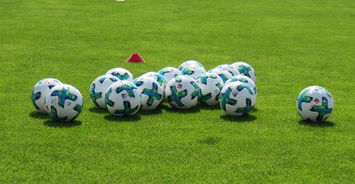 开云体育登入-恩菲尔德重点培养年轻力量，迎战强敌有备无患